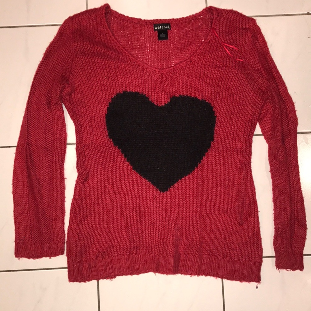 CUTE red sweater with black heart